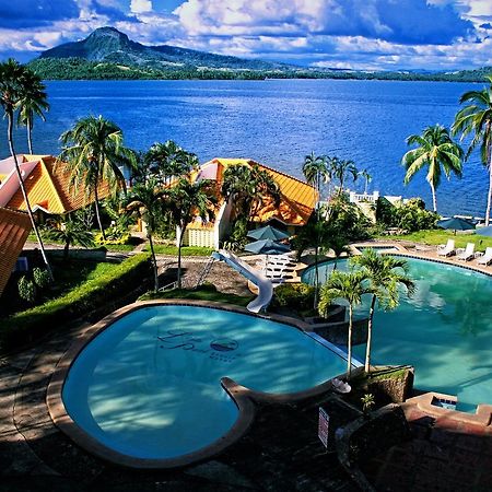 Leyte Park Resort Hotel Таклобан Экстерьер фото