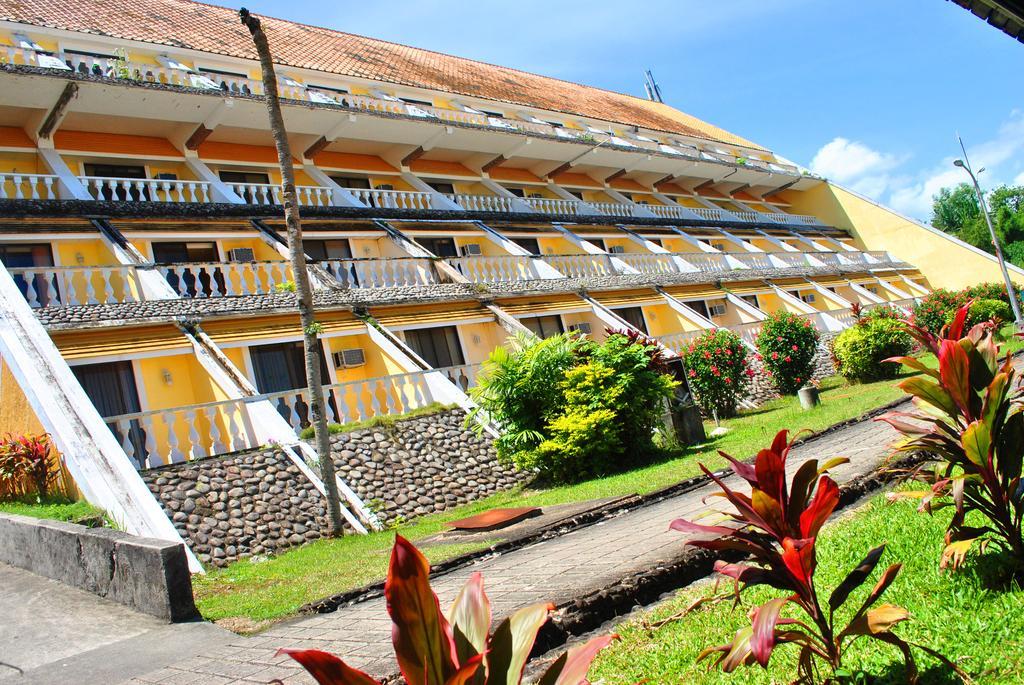 Leyte Park Resort Hotel Таклобан Номер фото